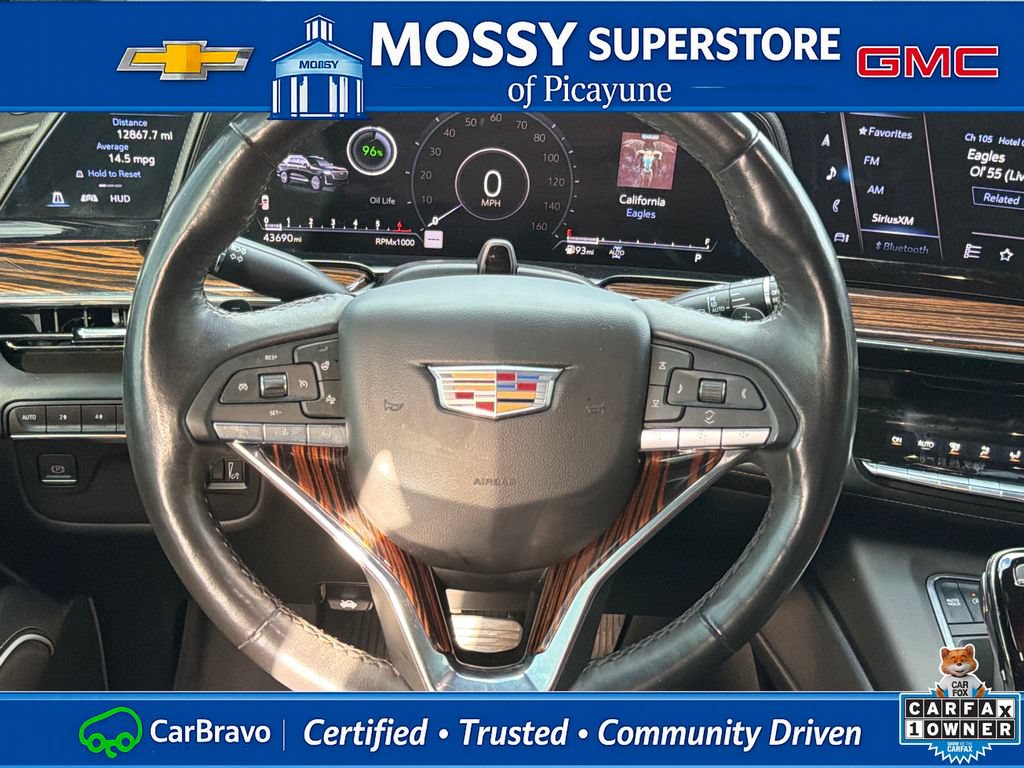 Certified 2023 Cadillac Escalade ESV Premium Luxury w/ LPO, Floor Liner Package AWD/4WD image 17