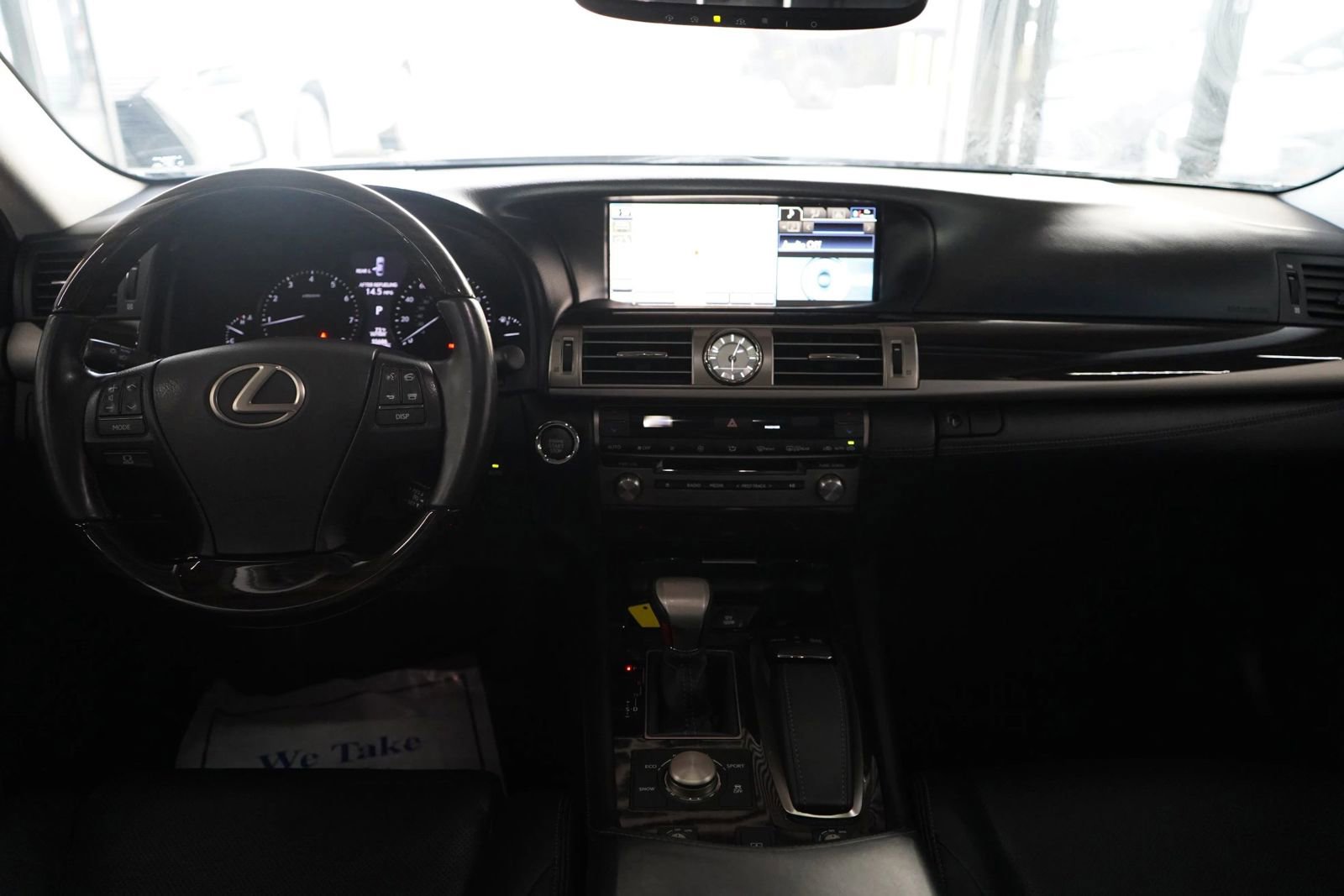 Used 2014 Lexus LS 460 RWD image 16