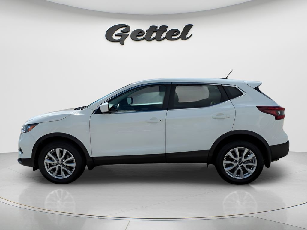 Certified 2022 Nissan Rogue Sport S image 8