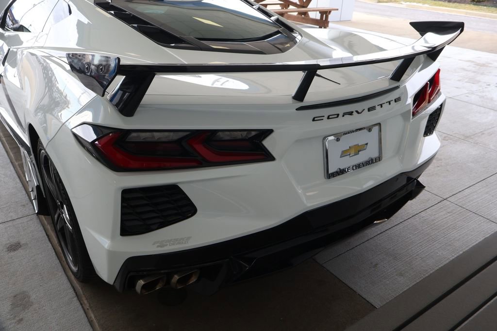 Used 2024 Chevrolet Corvette Stingray Preferred Cpe w/ 2LT image 9