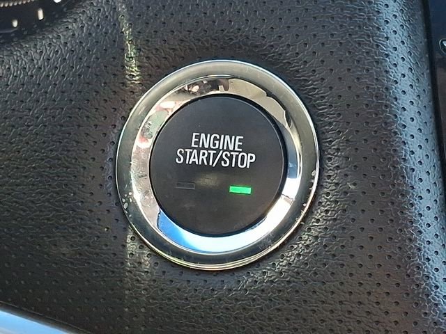 Certified 2017 Cadillac XTS Luxury image 29