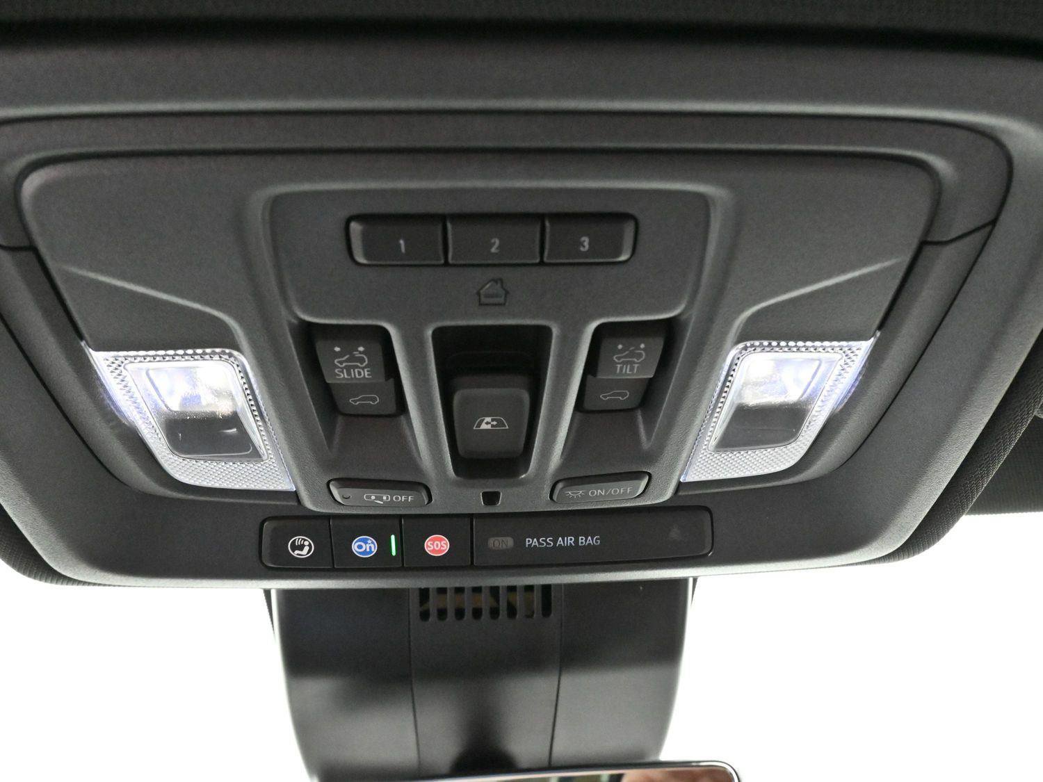 Used 2025 GMC Sierra 1500 AT4 w/ AT4 Premium Package image 28