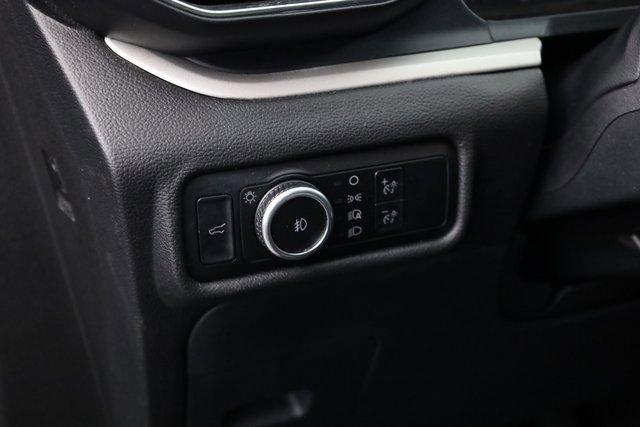 Used 2023 Ford Explorer XLT w/ Equipment Group 202A image 14