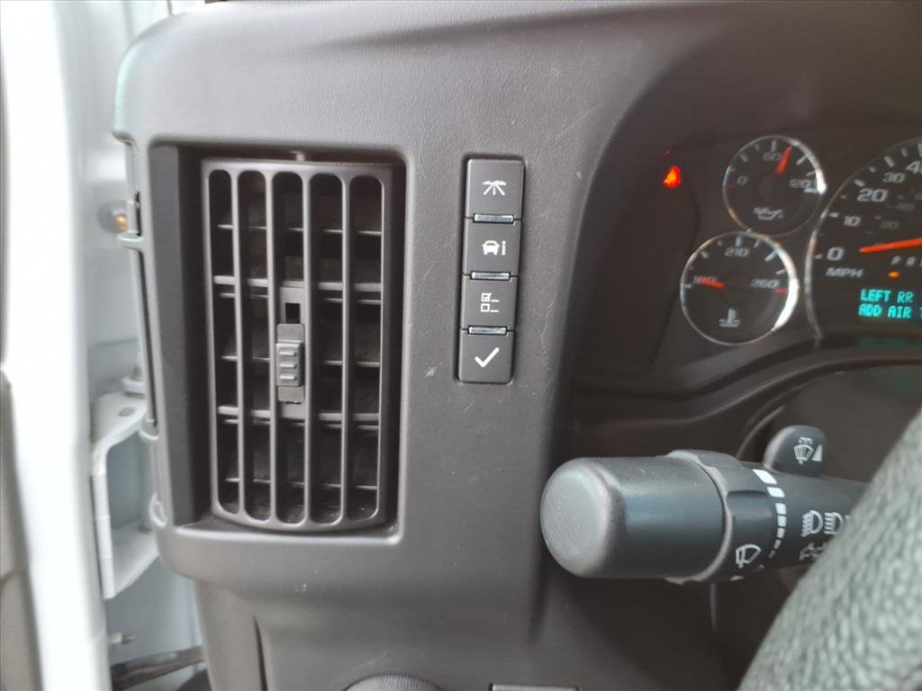 Used 2024 Chevrolet Express 2500 w/ Driver Convenience Package image 29