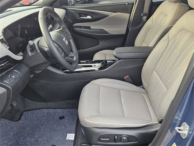 Certified 2025 Buick Envista Avenir image 9