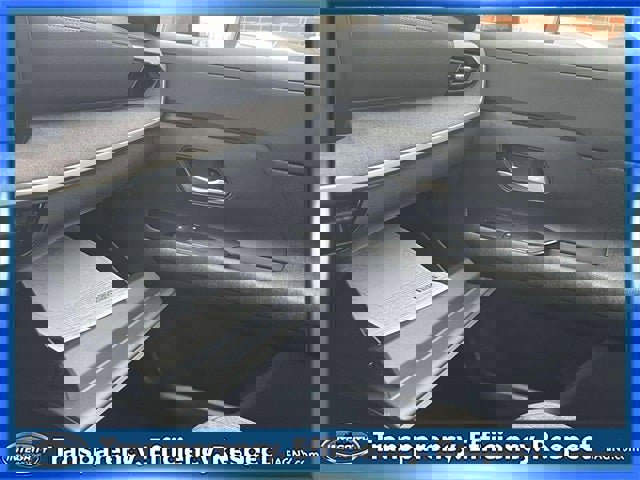 Certified 2025 Nissan Kicks SV image 31