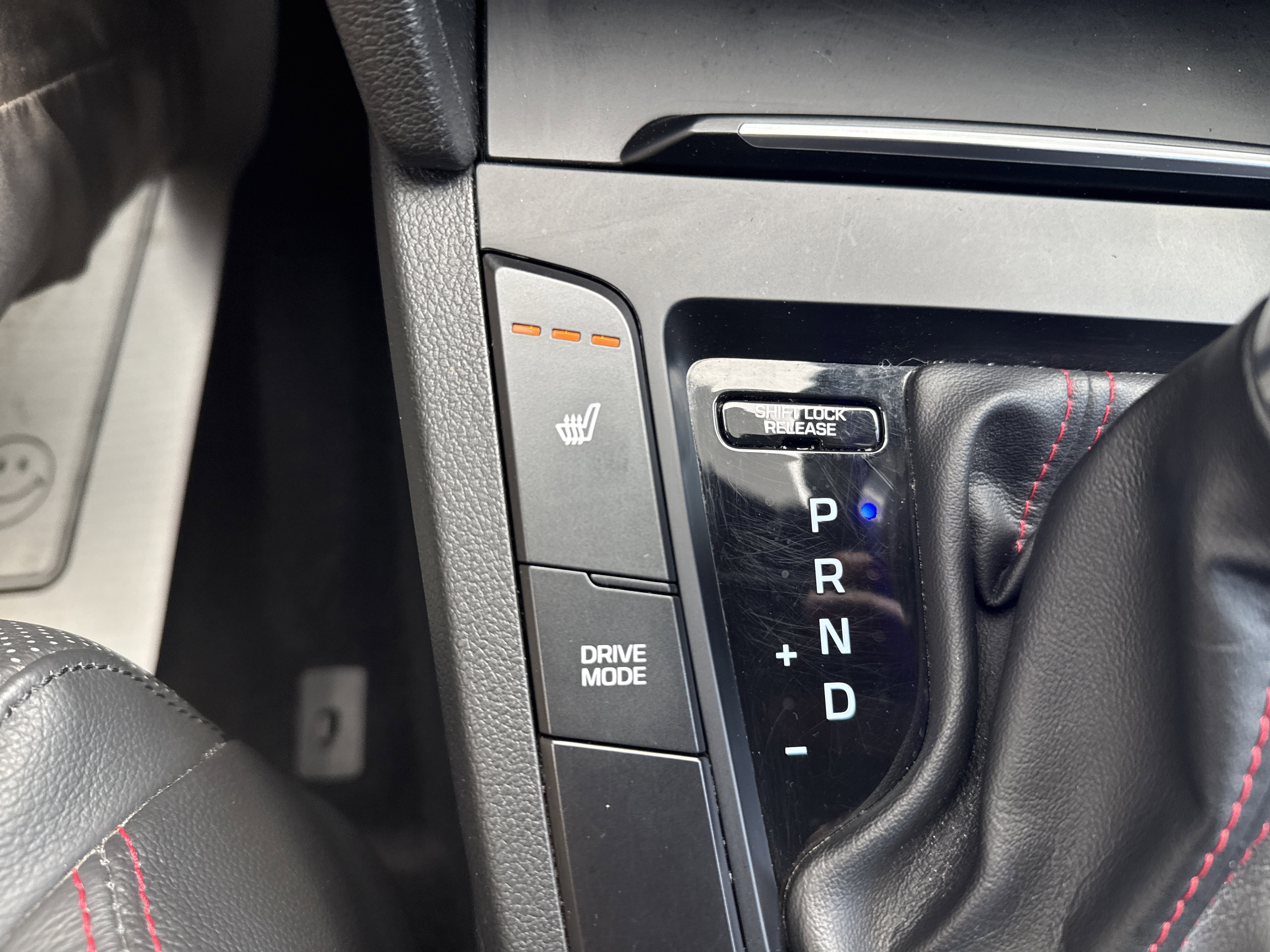 Used 2017 Hyundai Elantra Sport w/ Sport Premium Package 06 image 27