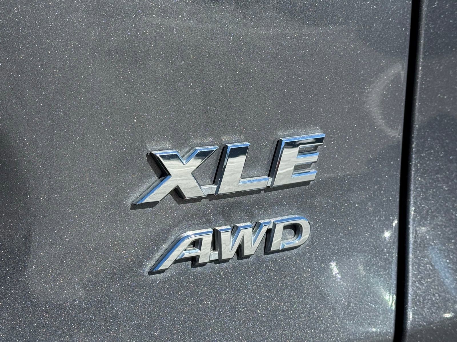 Used 2022 Toyota RAV4 XLE AWD/4WD image 52