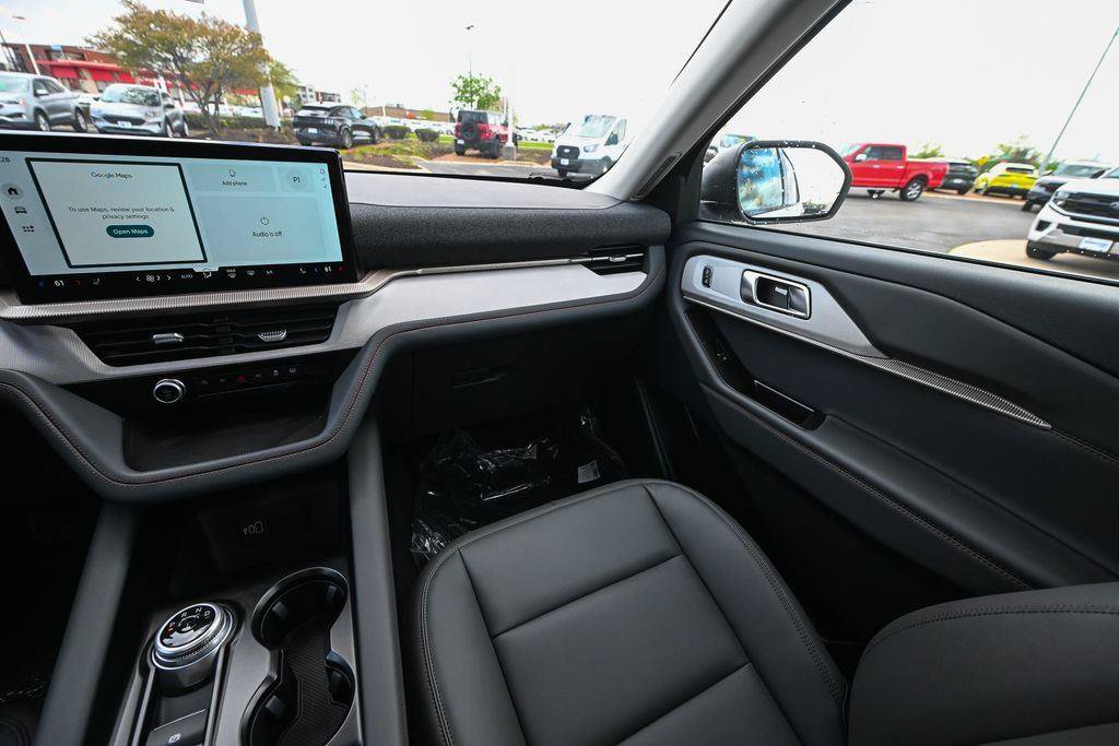 New 2026 Ford Explorer Active w/ Active Comfort Package AWD/4WD image 30