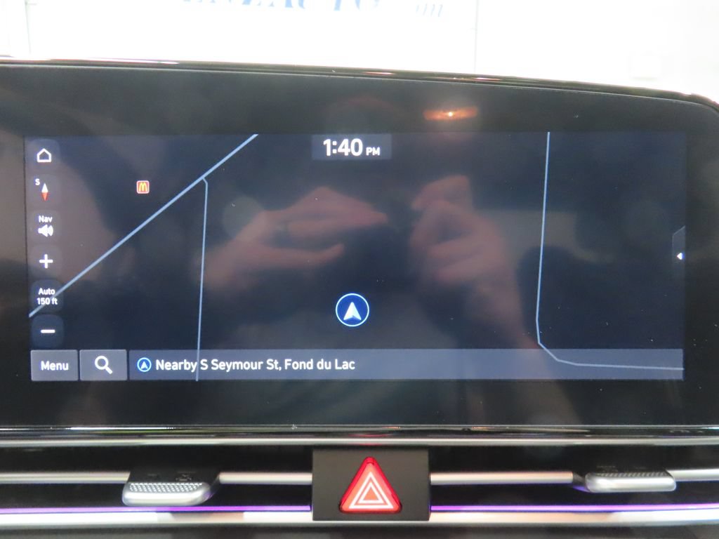 Used 2024 Hyundai Elantra SEL FWD image 18