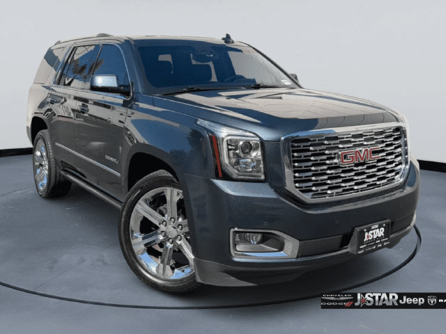 Used 2020 GMC Yukon Denali w/ Denali Ultimate Package AWD/4WD image 3