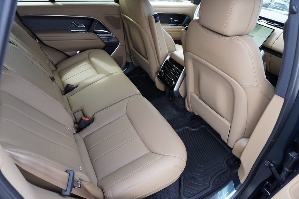 New 2026 Land Rover Range Rover SE AWD/4WD image 26