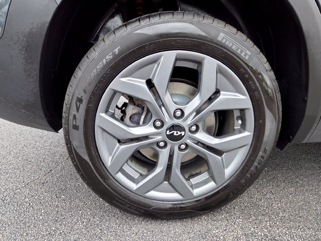 Used 2024 Kia Seltos S AWD/4WD image 48