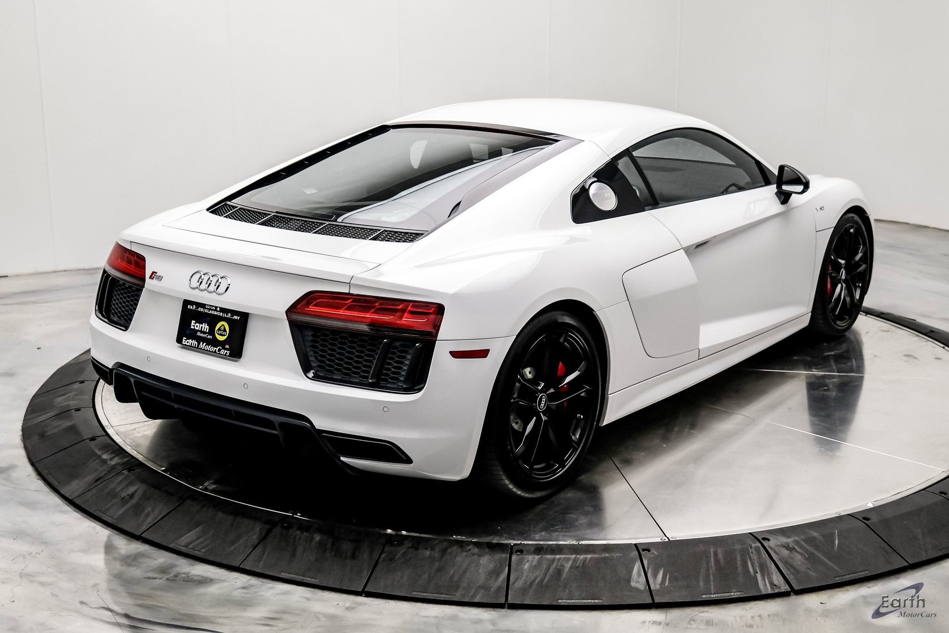 Used 2018 Audi R8 V10 image 22