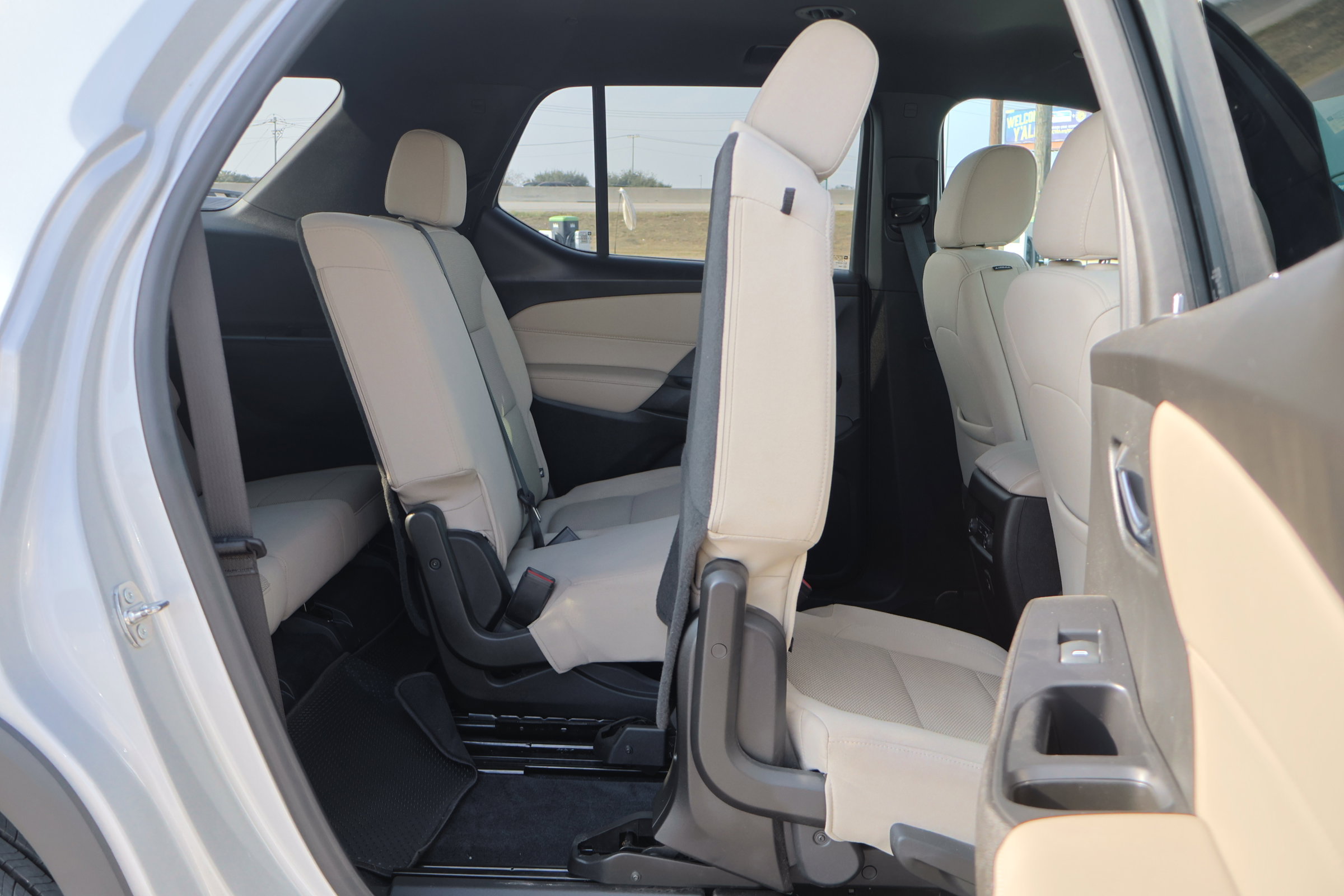 Used 2022 Chevrolet Traverse LS w/ LPO, Cargo Package image 35