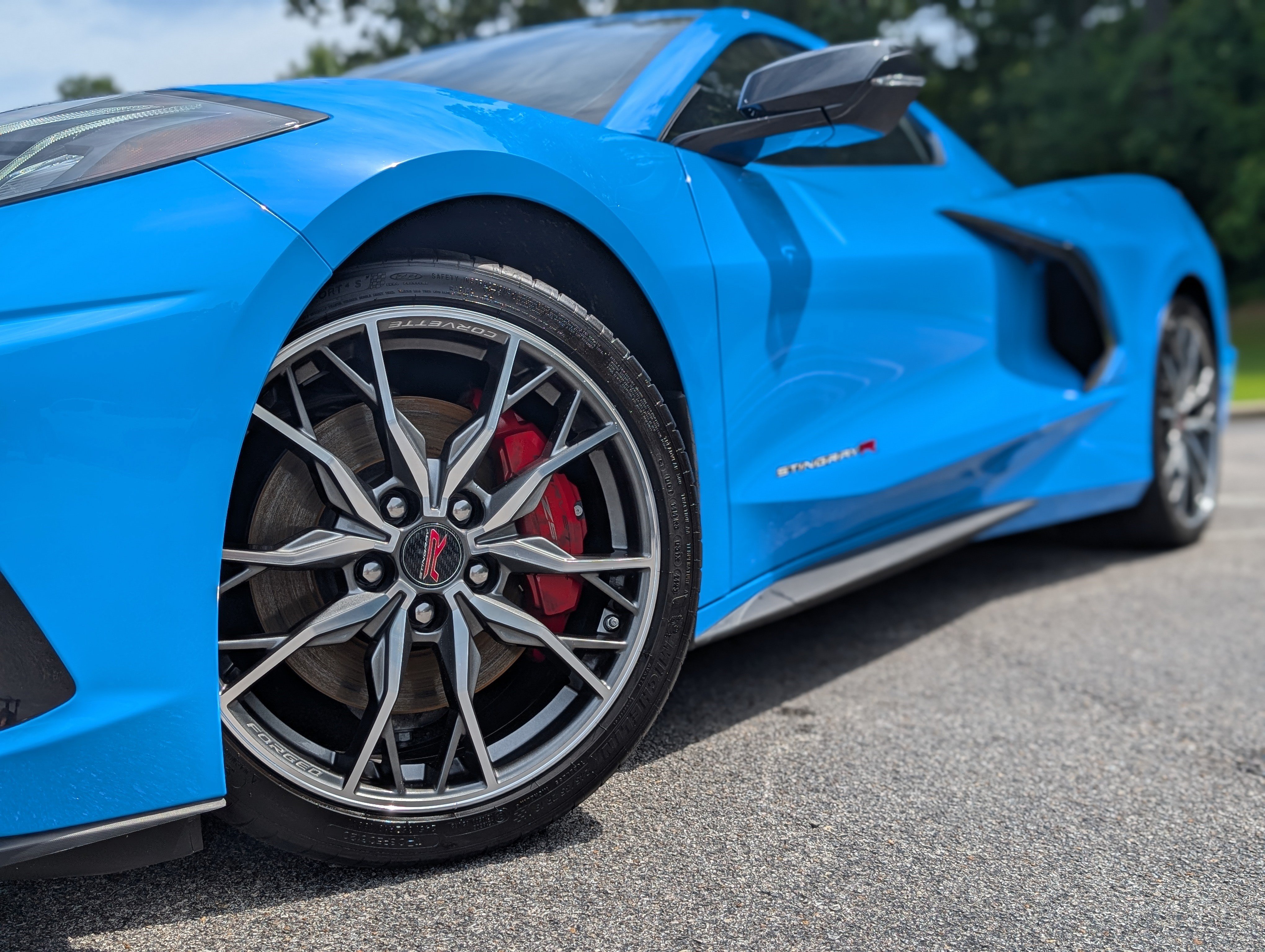 Used 2024 Chevrolet Corvette Stingray Premium Cpe w/ Z51 Performance Package RWD image 34