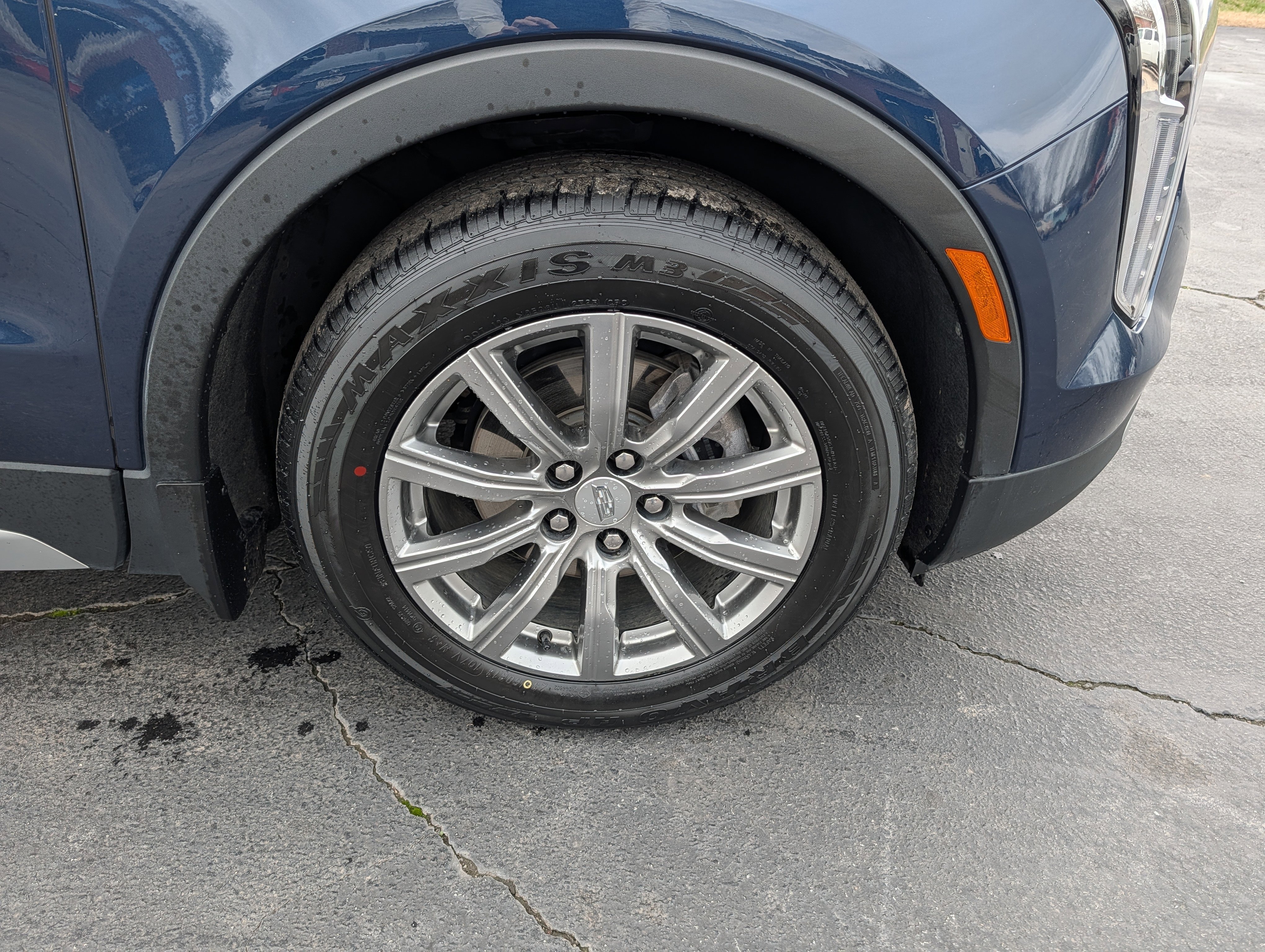 Used 2020 Cadillac XT4 Premium Luxury w/ Cold Weather Package image 41