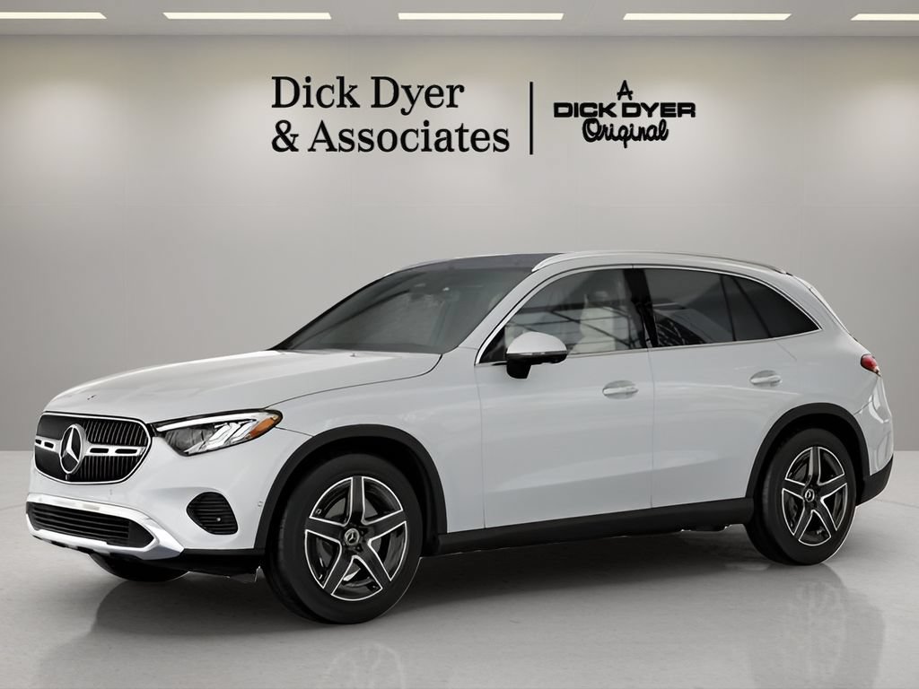 Used 2026 Mercedes-Benz GLC 300 image 33