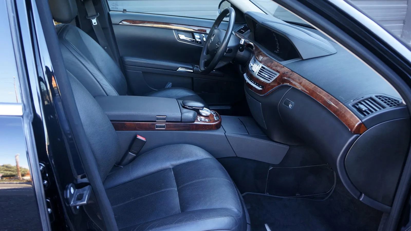 Used 2007 Mercedes-Benz S 550 image 15