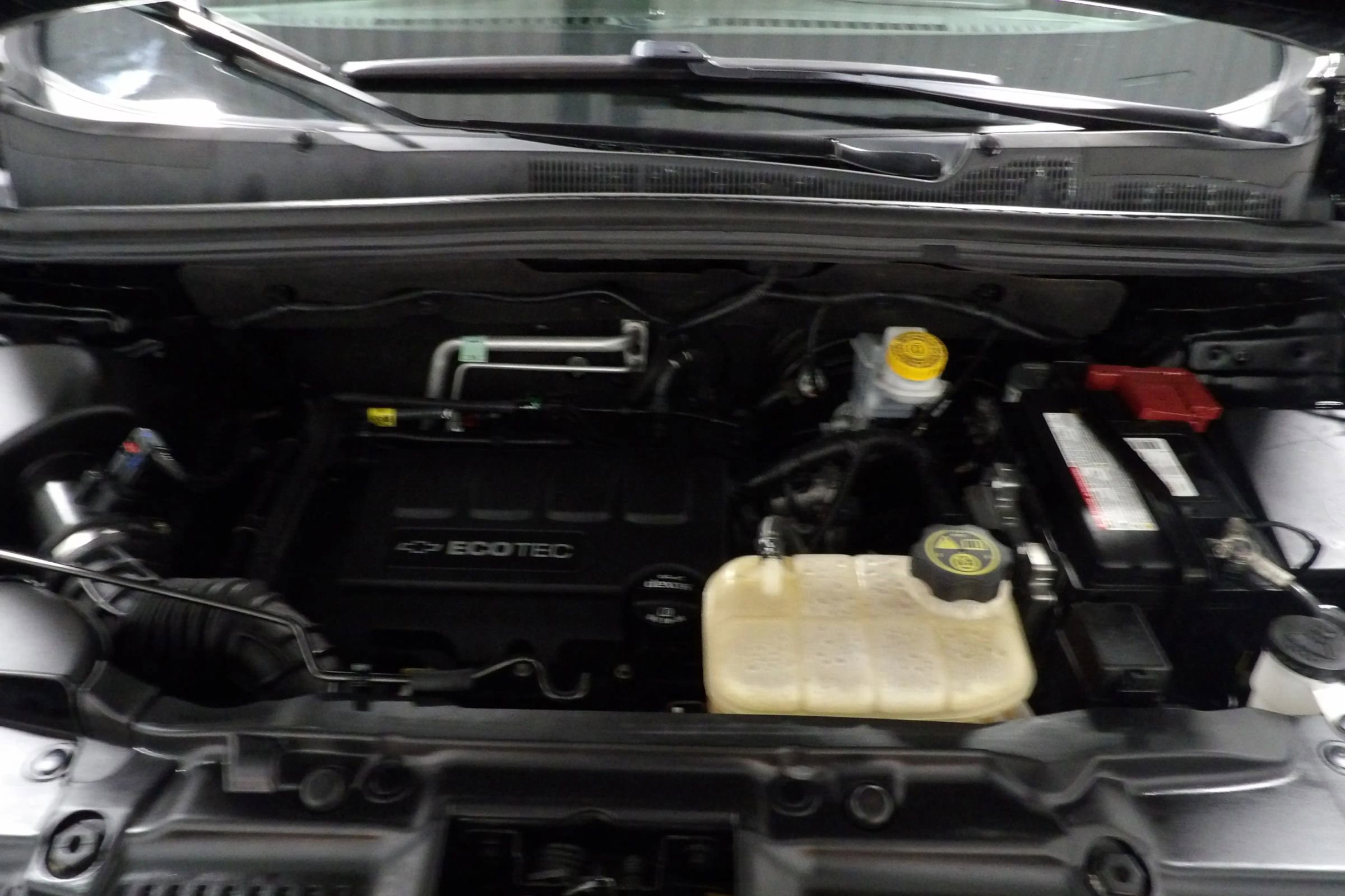 Used 2019 Chevrolet Trax LT w/ Sun & Sound Package AWD/4WD image 20