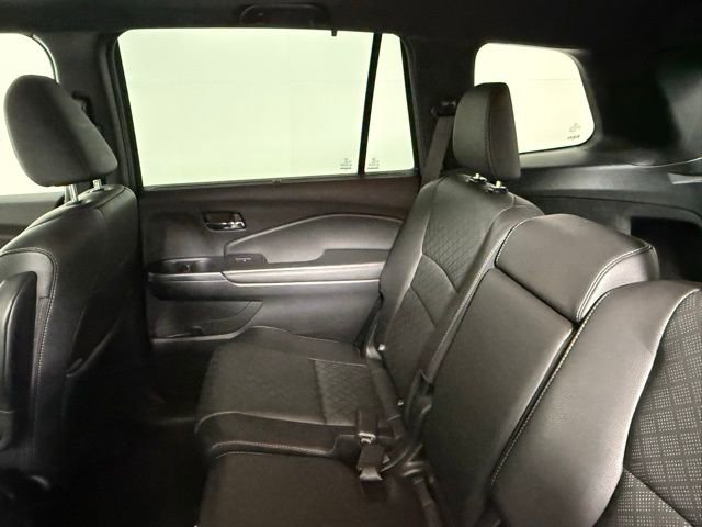 Used 2019 Honda Passport EX-L image 35