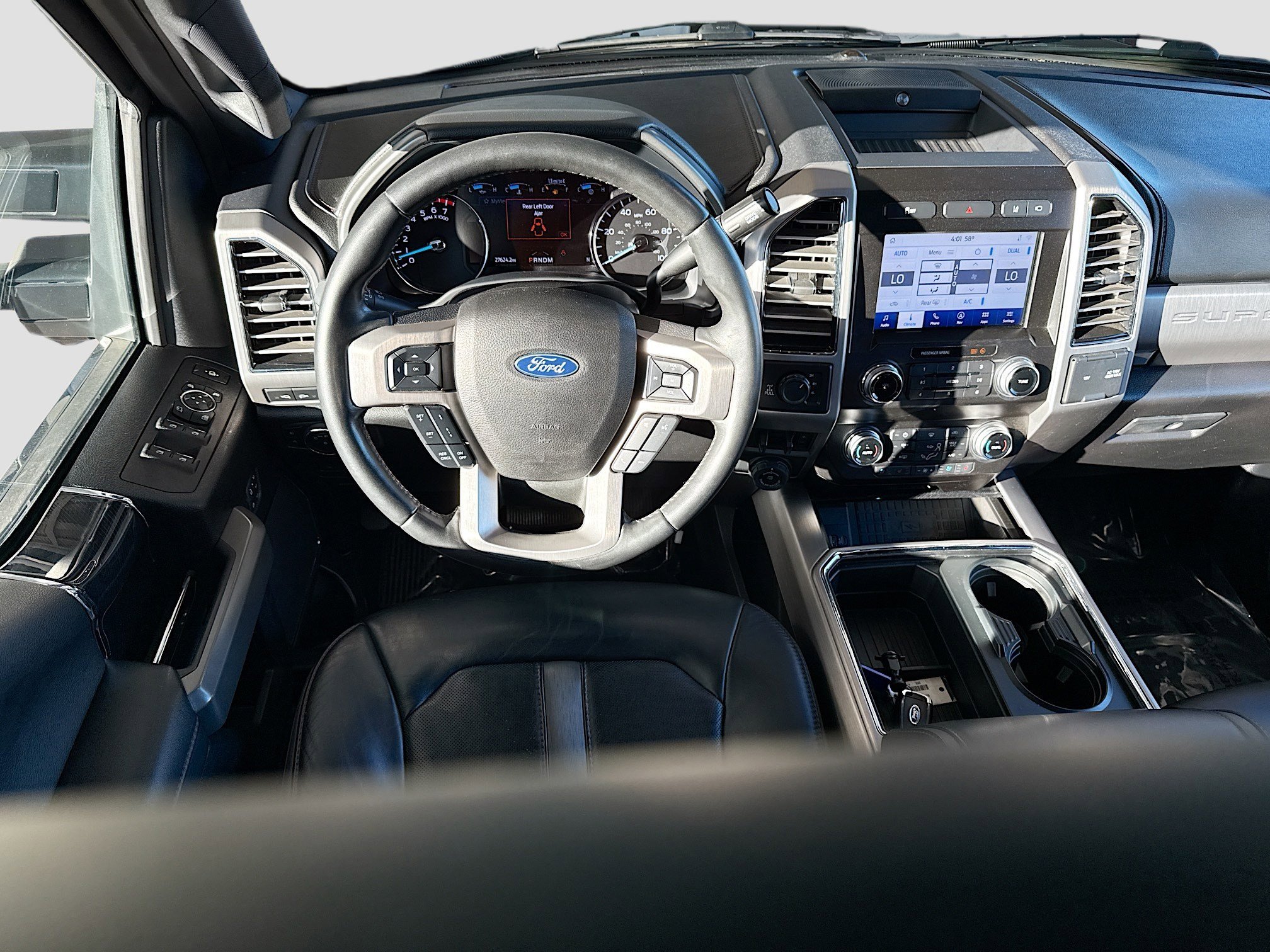 Used 2020 Ford F350 Platinum w/ Snow Plow Prep Package image 17