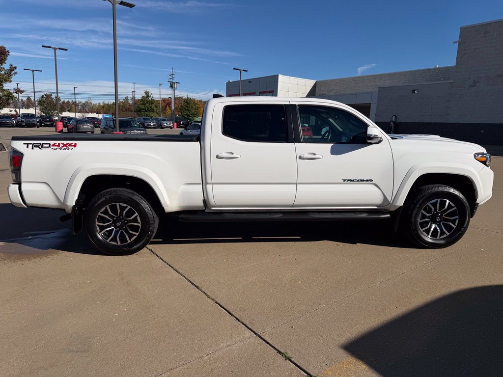 Certified 2023 Toyota Tacoma TRD Sport AWD/4WD image 6