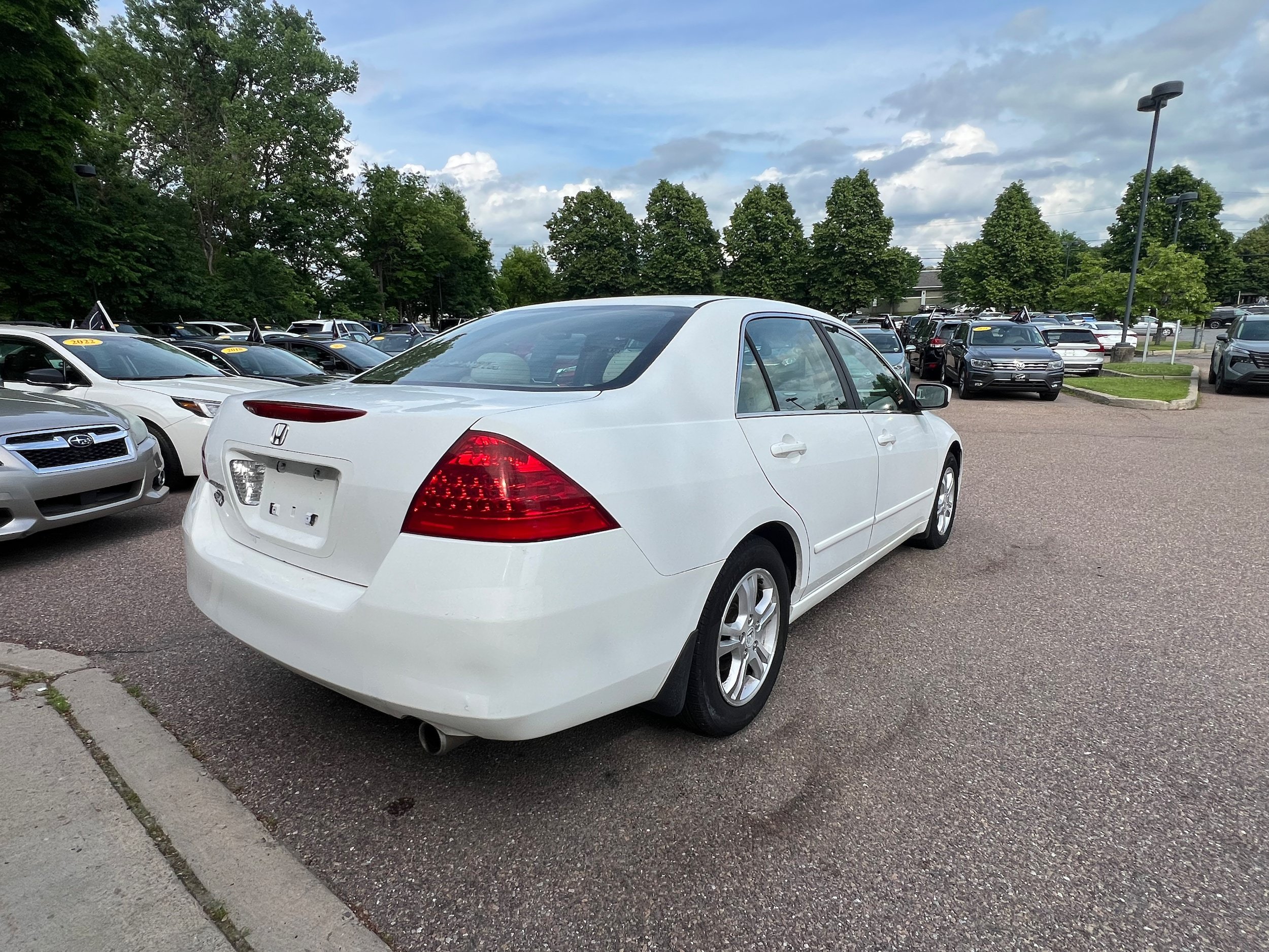 Used 2007 Honda Accord SE image 7
