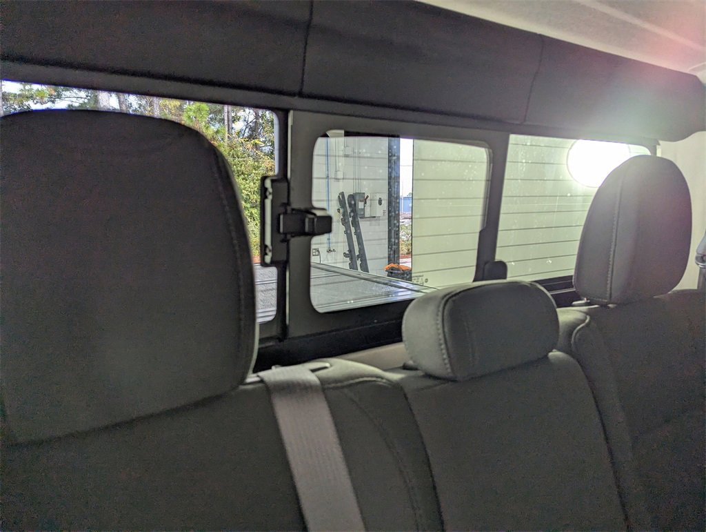 Used 2021 Jeep Gladiator Sport image 31