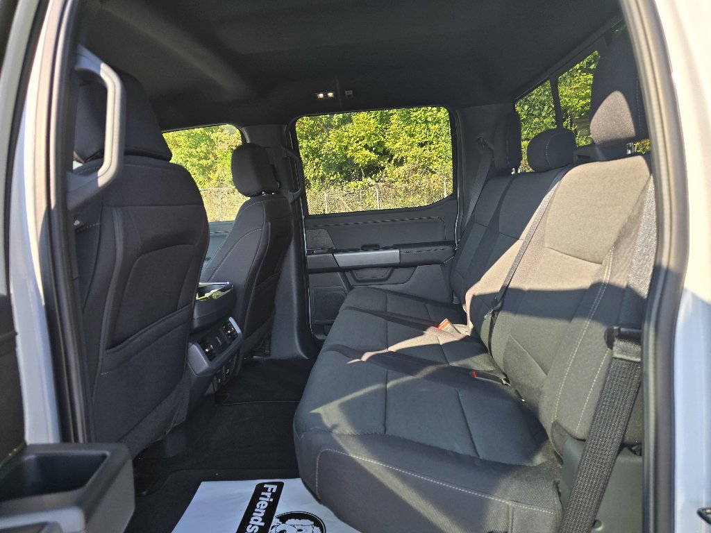 New 2025 Ford F150 XLT w/ Equipment Group 302A MID image 11
