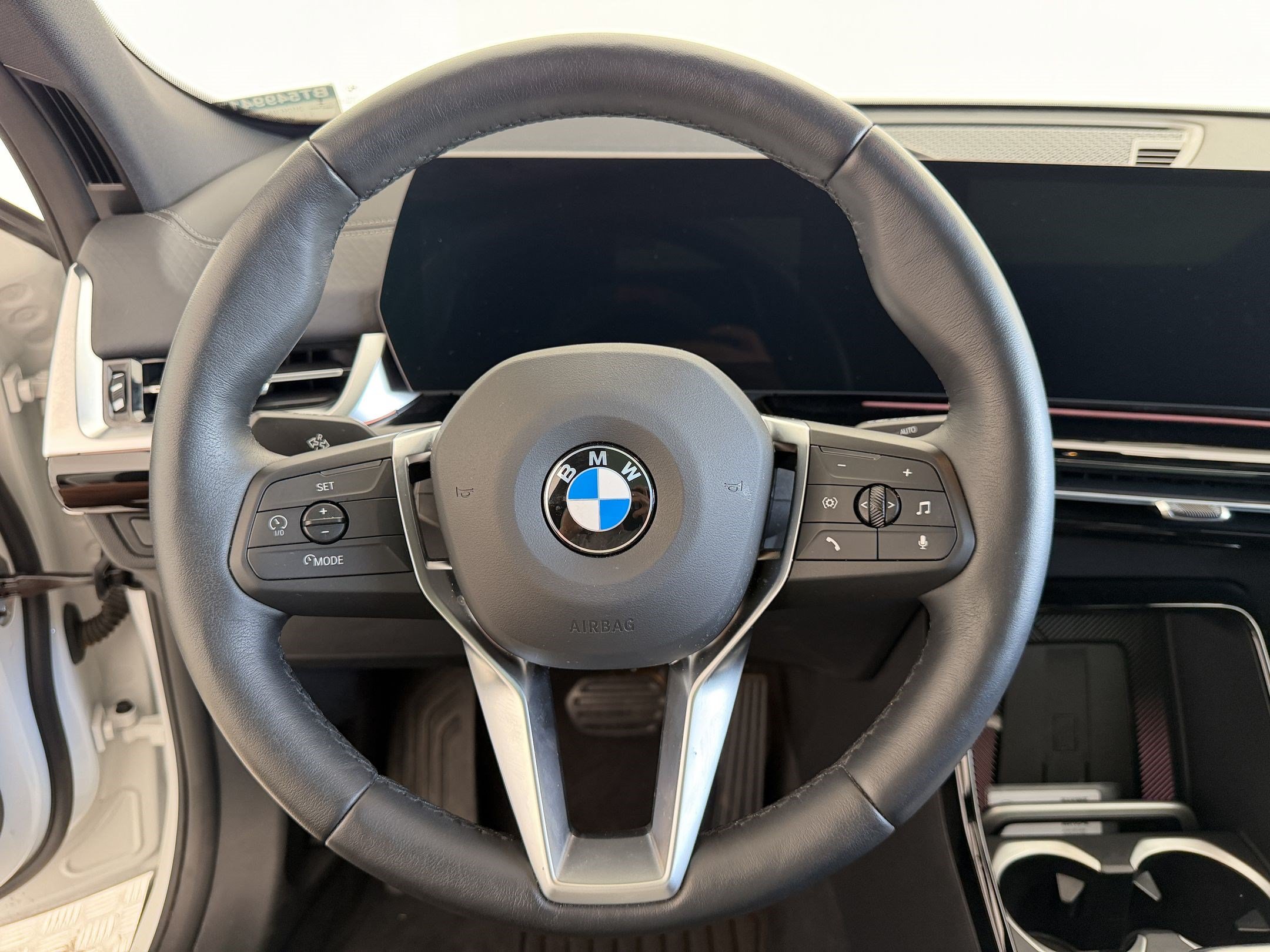Used 2026 BMW X2 xDrive28i w/ Technology Package AWD/4WD image 11