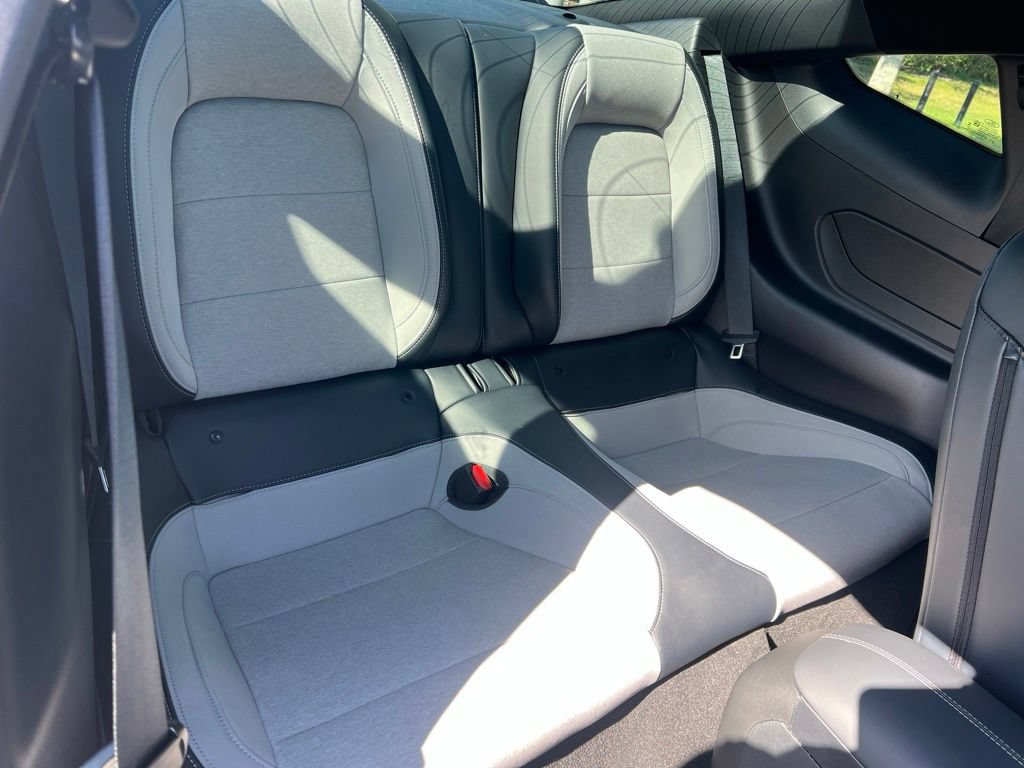 Used 2024 Ford Mustang GT RWD image 15