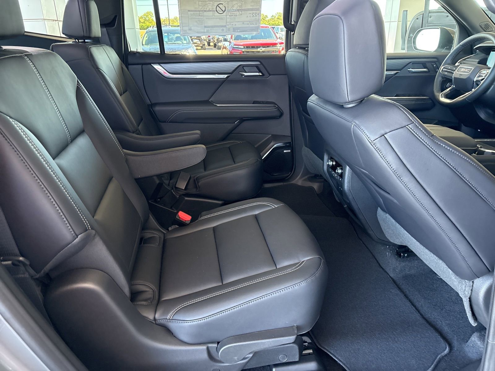 New 2026 GMC Acadia Elevation image 15