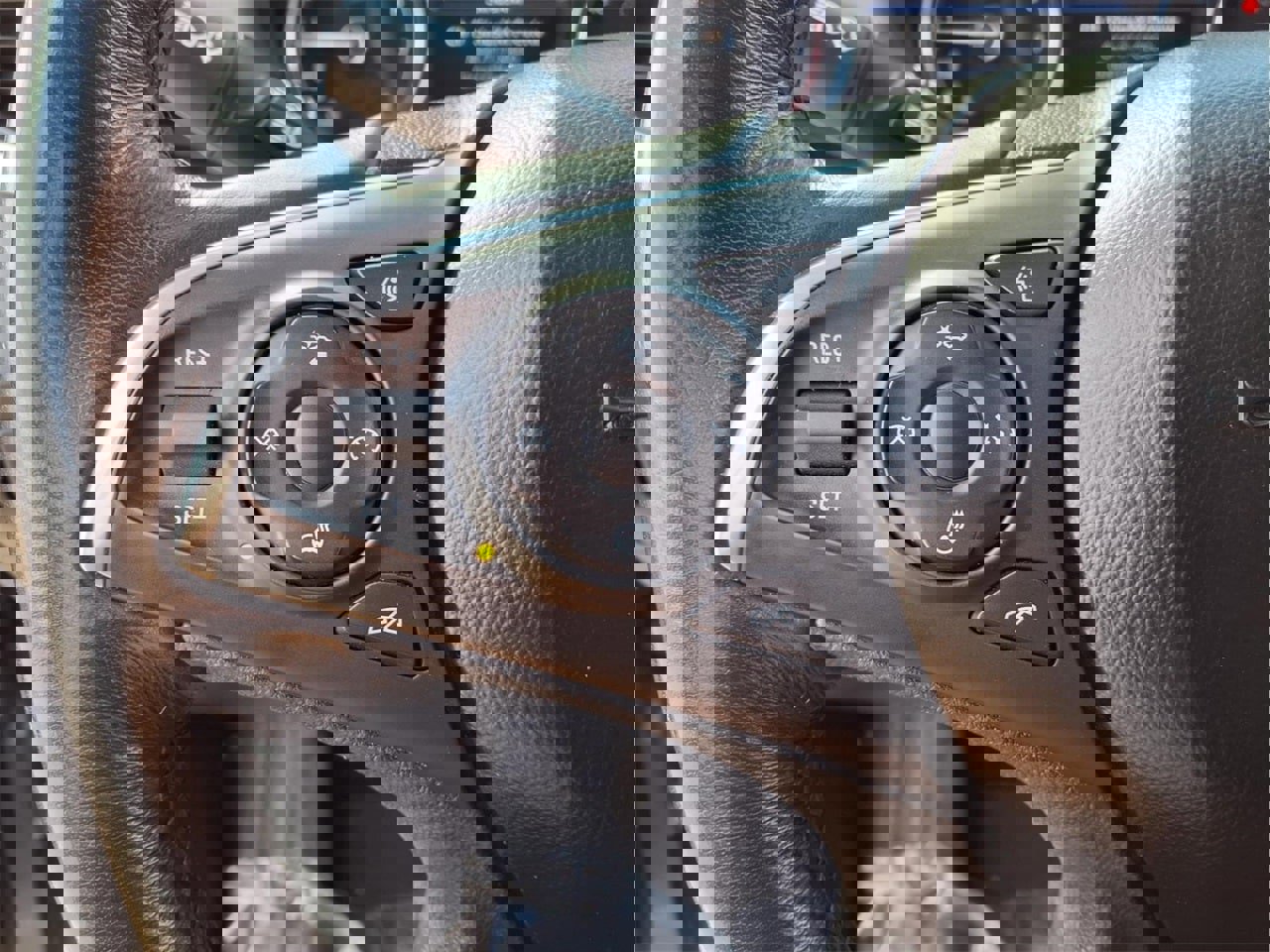 Used 2020 Buick Enclave Premium w/ Sun and Sites Package image 29