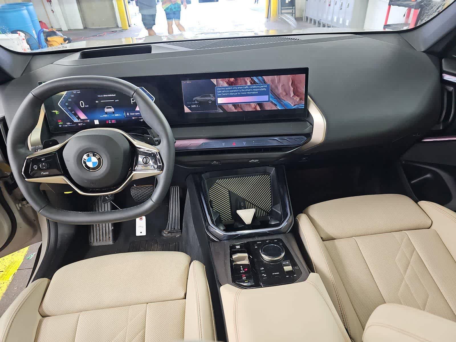 Used 2025 BMW X3 xDrive30i AWD/4WD image 14
