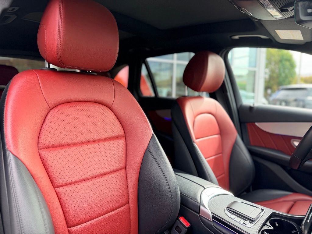 Used 2022 Mercedes-Benz GLC 300 4MATIC image 22