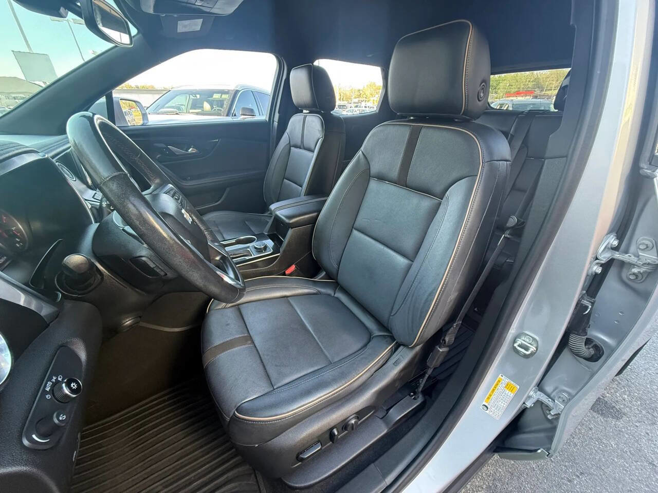 Used 2020 Chevrolet Blazer Premier AWD/4WD image 18