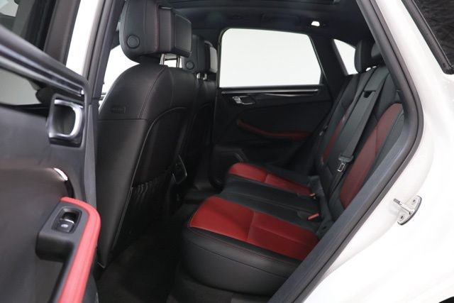 Used 2023 Porsche Macan S AWD/4WD image 26