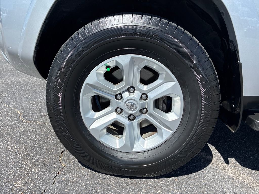 Used 2024 Toyota 4Runner SR5 image 26