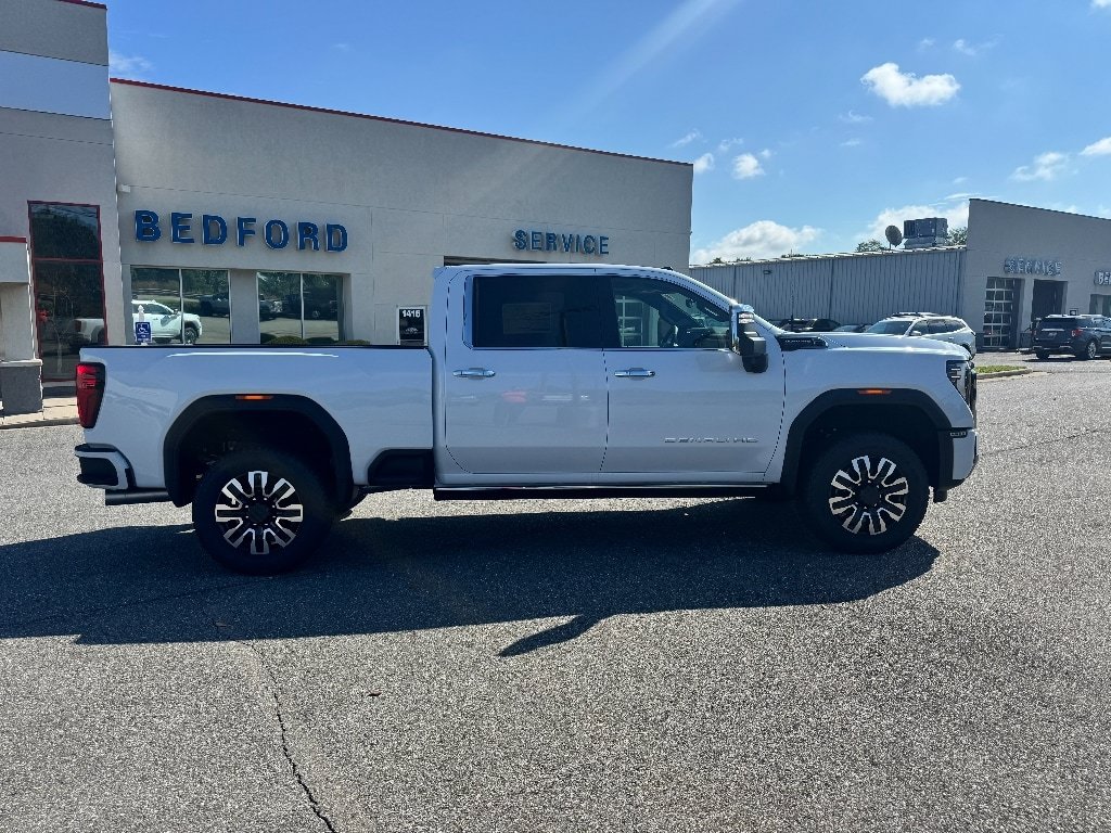 New 2026 GMC Sierra 2500 Denali Ultimate w/ Max Trailering Package AWD/4WD image 2