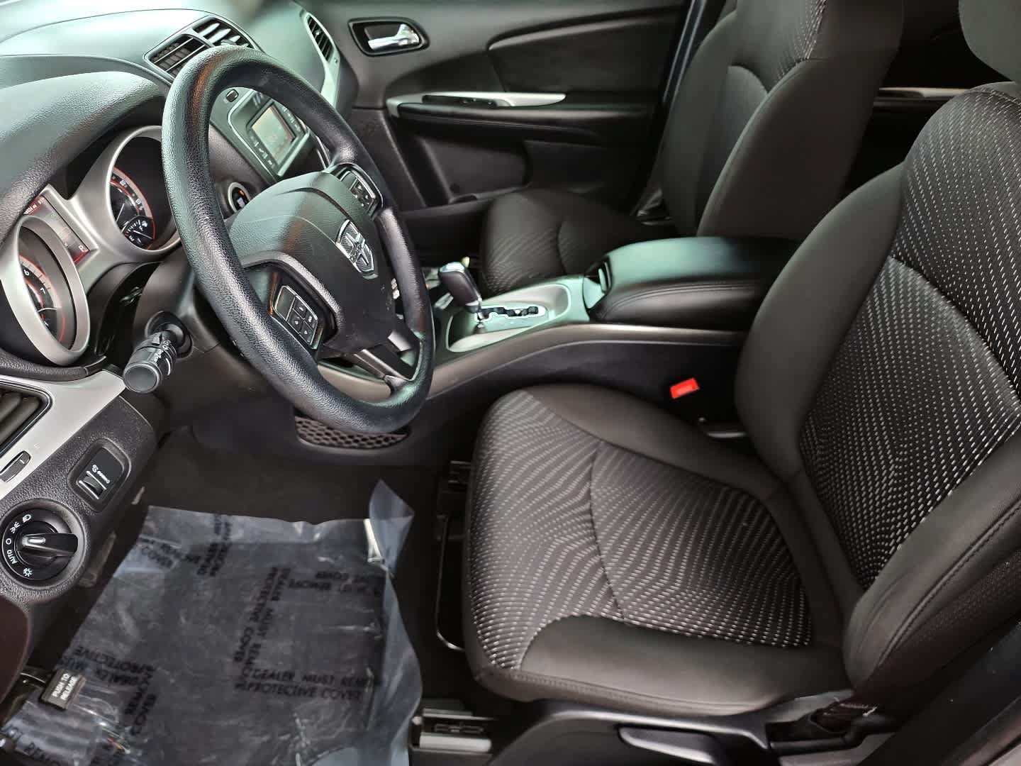 Used 2020 Dodge Journey SE FWD image 18