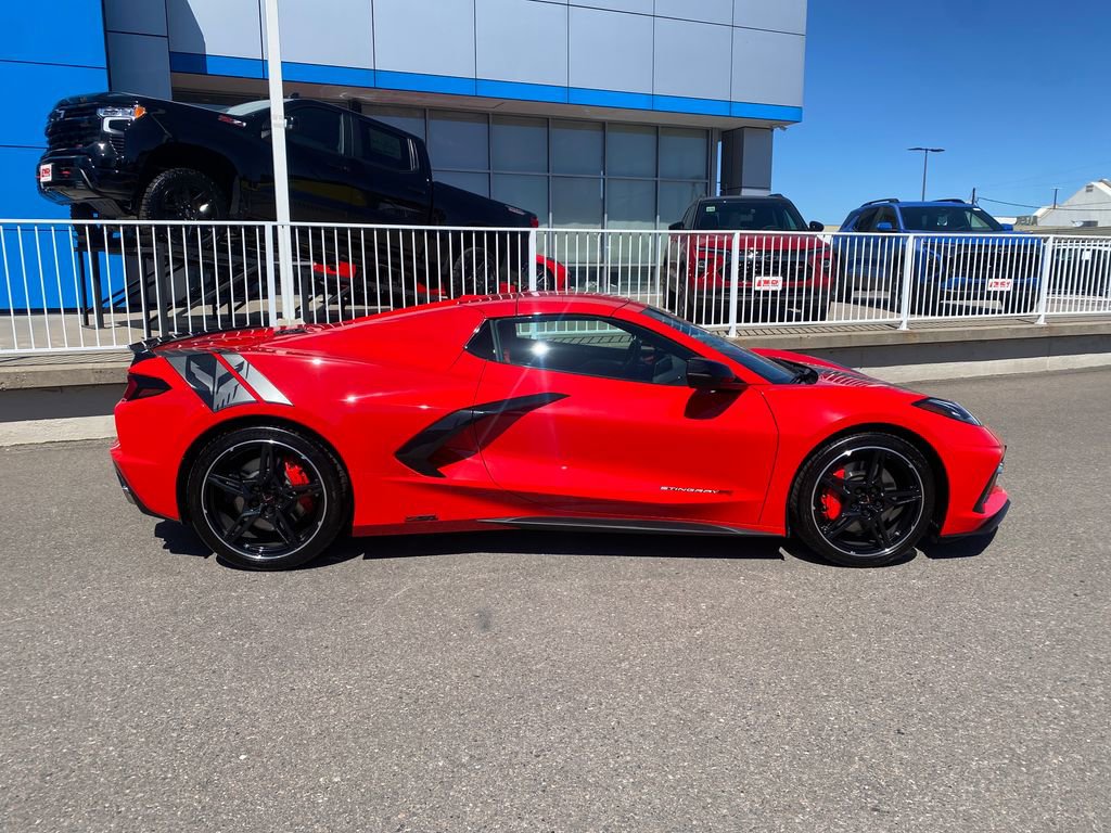 Used 2023 Chevrolet Corvette Stingray Premium Conv w/ Z51 Performance Package RWD image 6