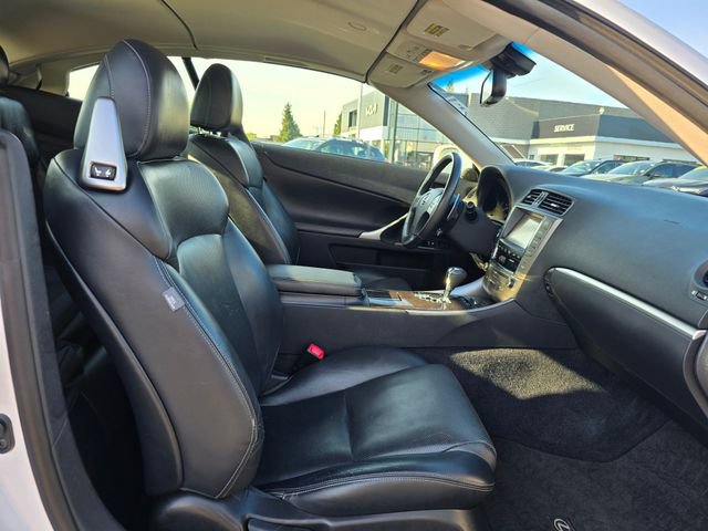 Used 2015 Lexus IS 250C w/ Luxury Package RWD image 14
