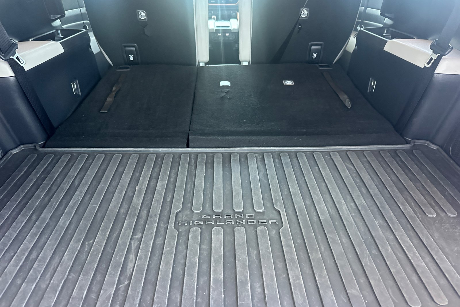 Certified 2025 Toyota Grand Highlander AWD Hybrid image 20