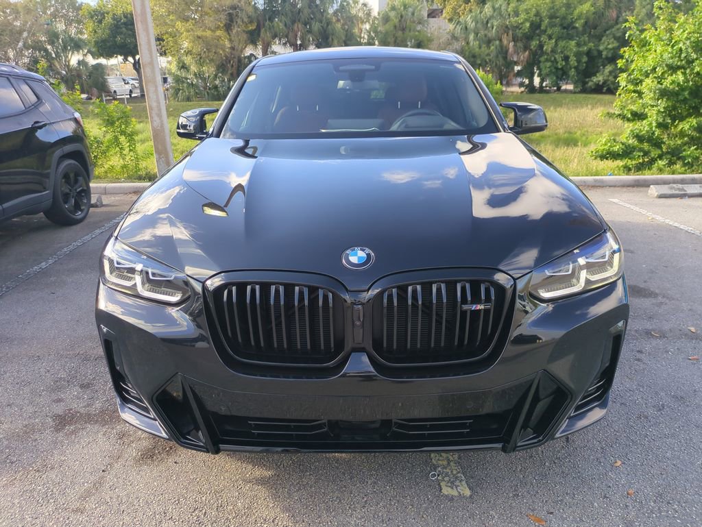 Used 2025 BMW X4 M40i image 4