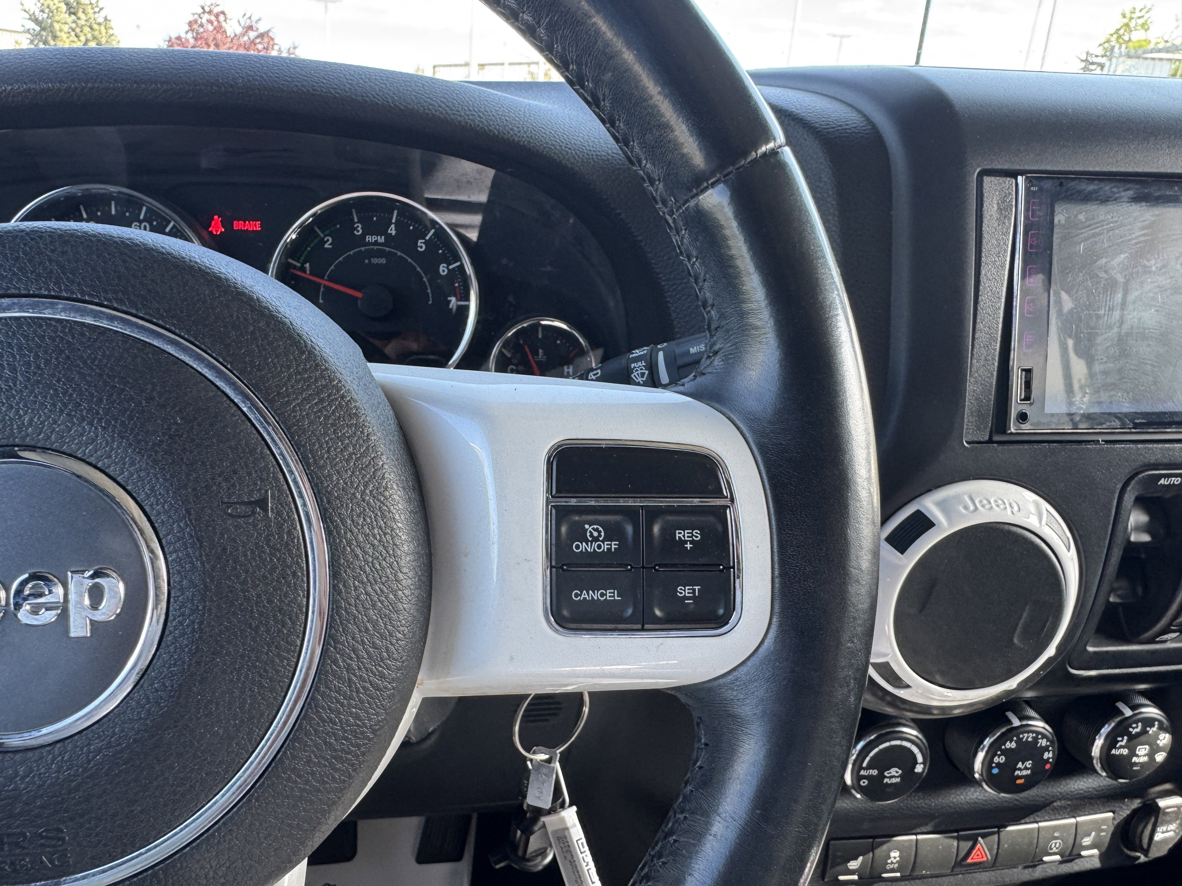 Used 2015 Jeep Wrangler Unlimited Sahara AWD/4WD image 22