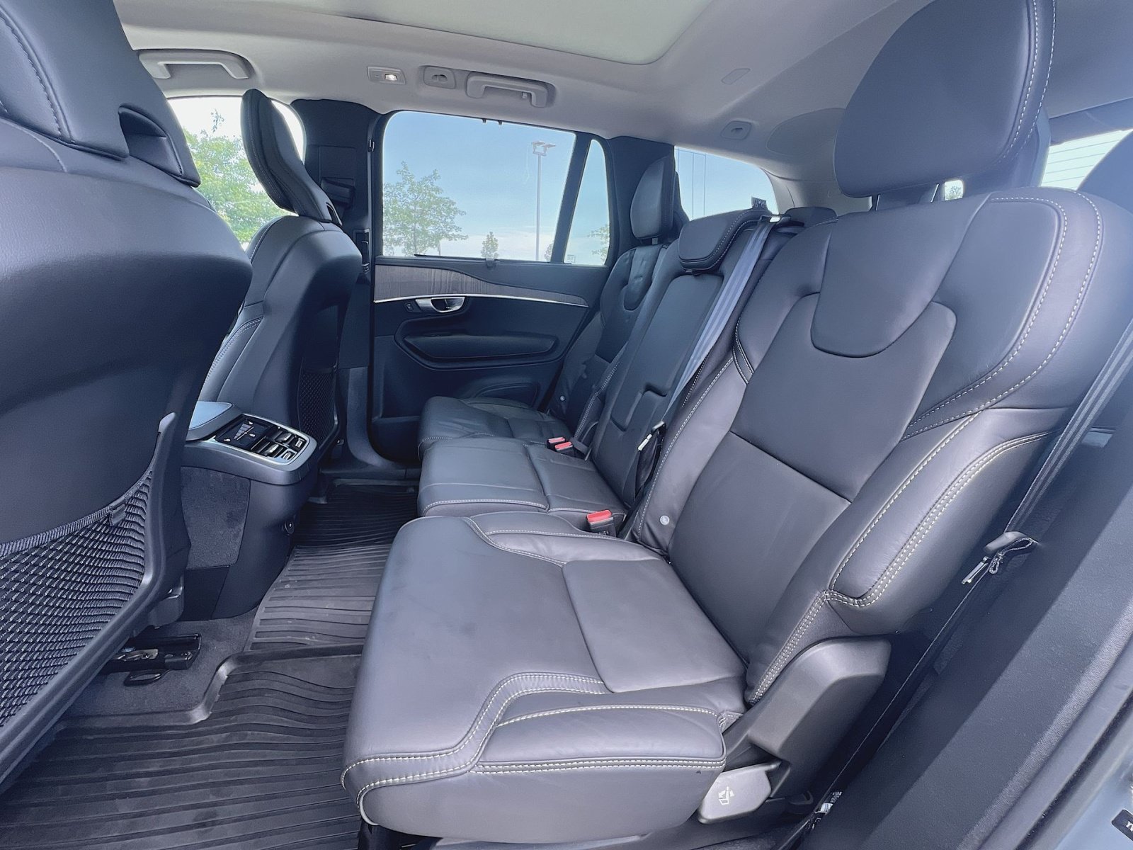 Certified 2023 Volvo XC90 B6 Ultimate w/ Protection Package Premier AWD/4WD image 25
