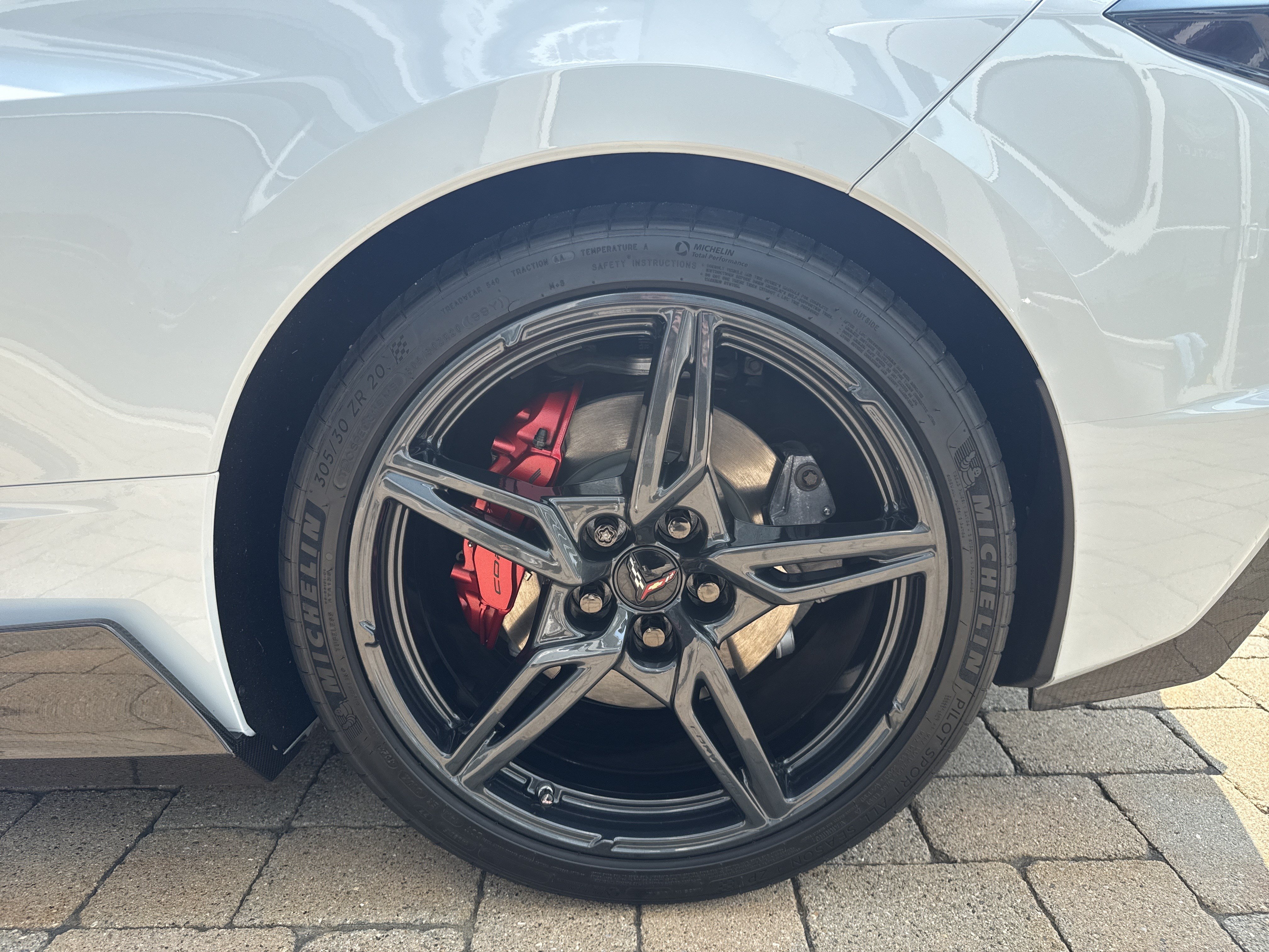 Used 2022 Chevrolet Corvette Stingray Premium Conv w/ LPO, Roadside Safety Package RWD image 28