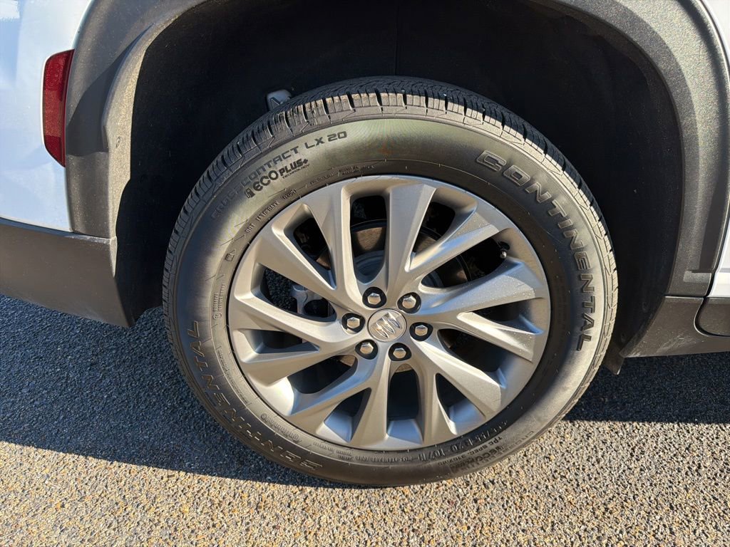 Certified 2025 Buick Enclave Preferred image 11