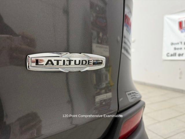 Used 2020 Jeep Cherokee Latitude Plus w/ Cold Weather Group image 17
